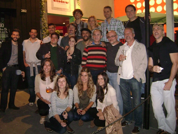 Participantes del 'pintxo-pote' paulista (foto EESP)